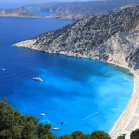 Lena's Traditional Дом отдыха *