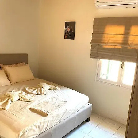 Lena's Traditional Holiday home