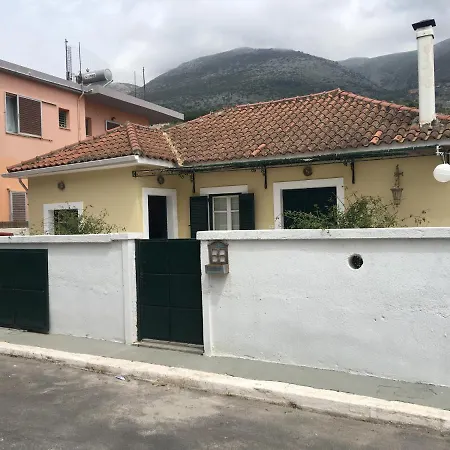 Casa de Férias Lena's Traditional Agia Efimia