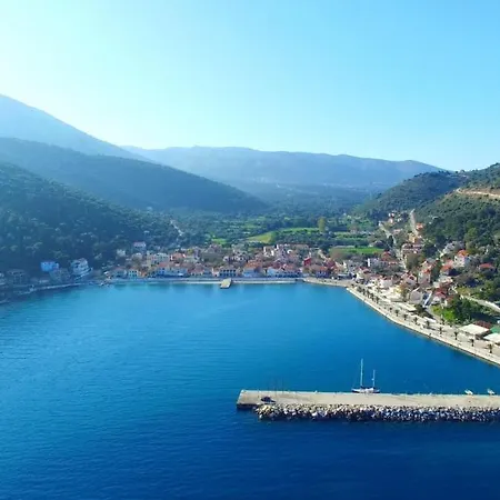 Casa de Férias Lena's Traditional *