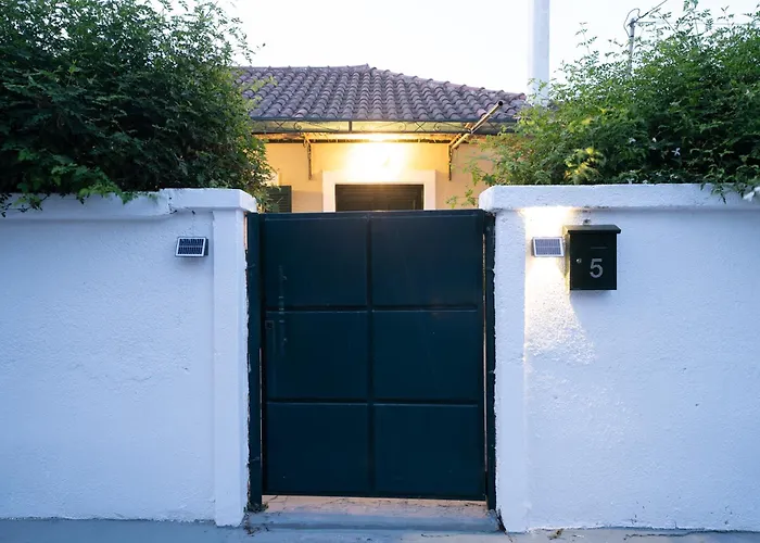 Lena's Traditional Tatil Evi Agia Efimia