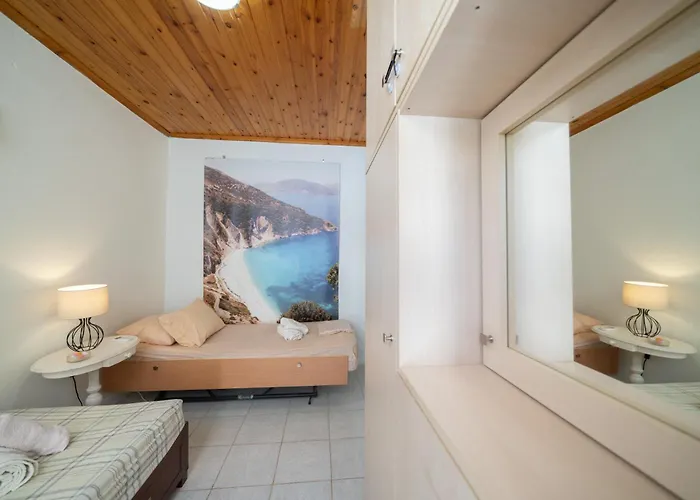 Tatil Evi Lena's Traditional Agia Efimia