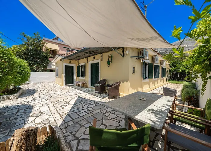 Tatil Evi Lena's Traditional Agia Efimia