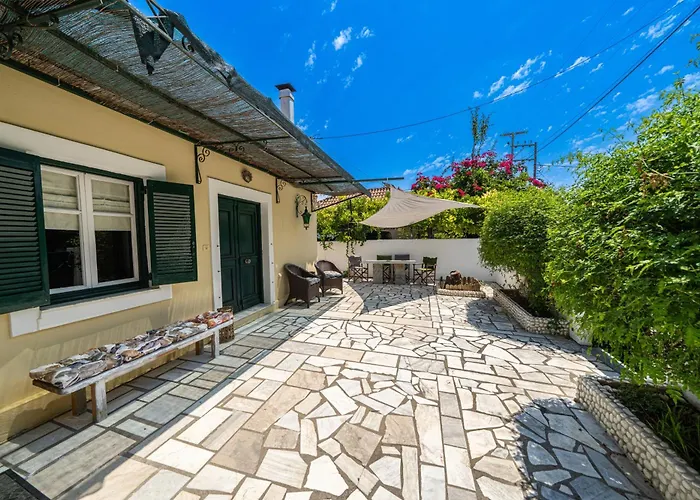 Lena's Traditional Tatil Evi