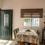 Lena's Traditional * Ajía Effimía
