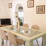 Lena's Traditional Ajía Effimía