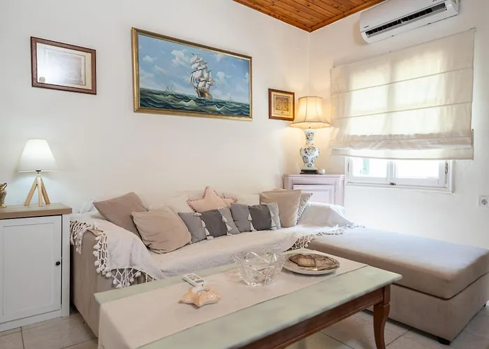 Lena's Traditional * Agia Efimia